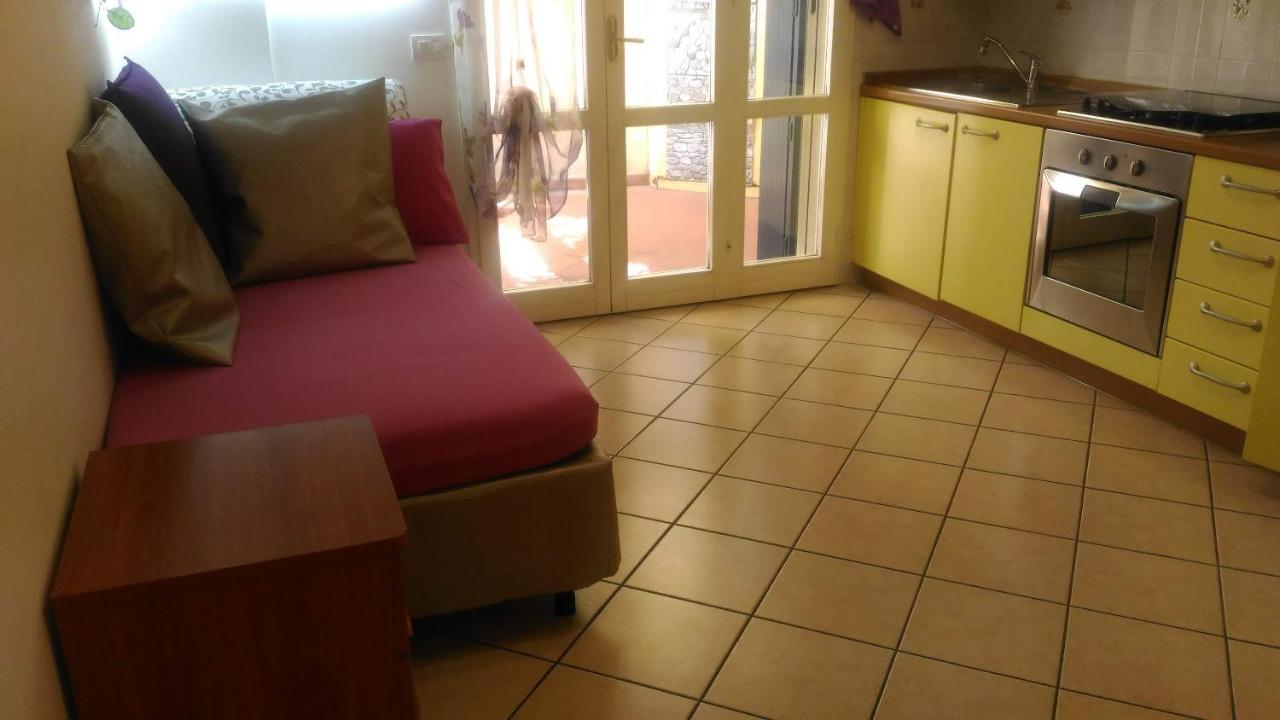 Bilocale Centro Storico Pesaro Exterior foto